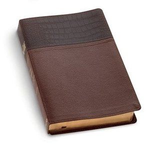 NEW The Message Bible Contemporary Language Numbered Edition Eugene Peterson